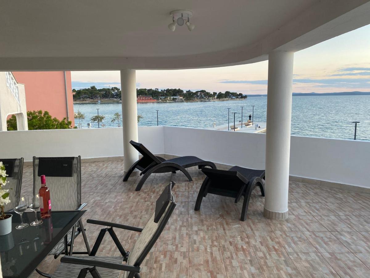 Villa Magia Sul Mare Petrčane Exterior foto